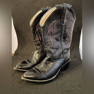 Boys cowboy boots size 12 old west leather upper traditional black and red